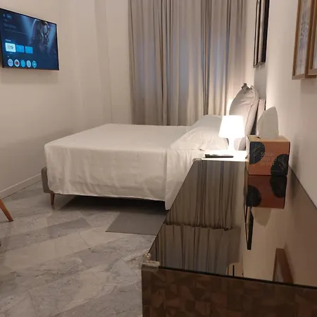 Domist * Μιλάνο